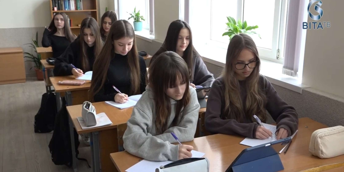 Після зимових канікул і дистанційного навчання вінницькі школярі повернулися за парти