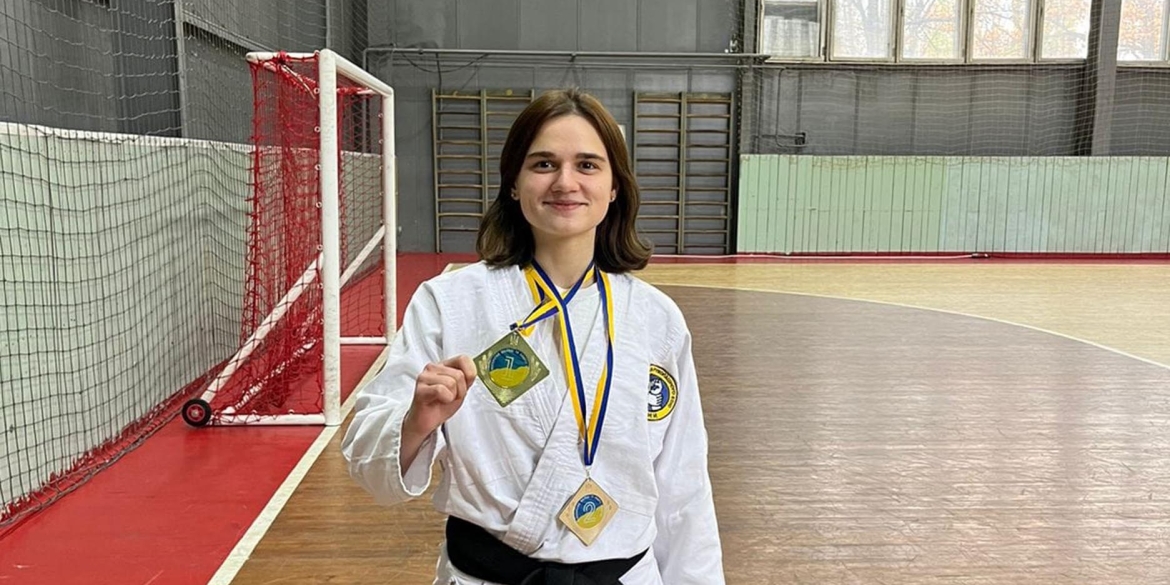 Поліцейська з Тульчина здобула “золото” на чемпіонаті з рукопашного бою