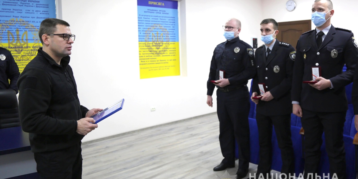 Поліцейських Вінниці нагородили за затримання угруповань