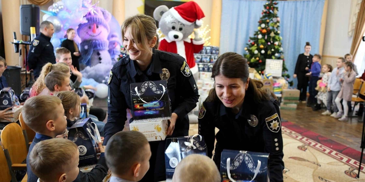 Поліцейські Вінниччини відвідали вихованців Іванівської спецшколи