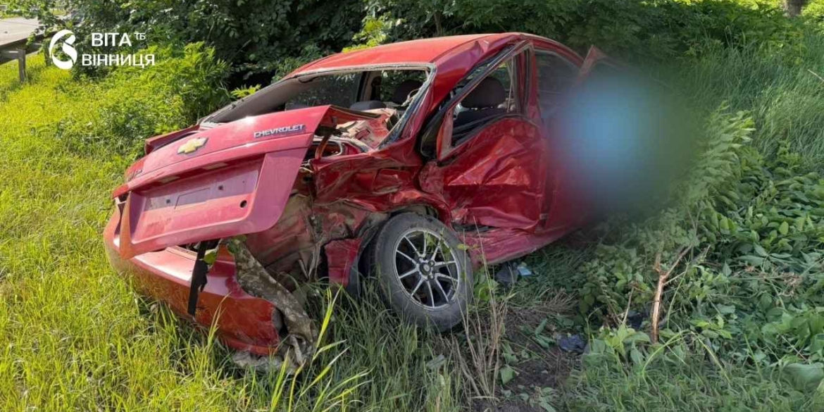 Поліція Вінниччини розслідує обставини смертельної аварії у Якушинцях
