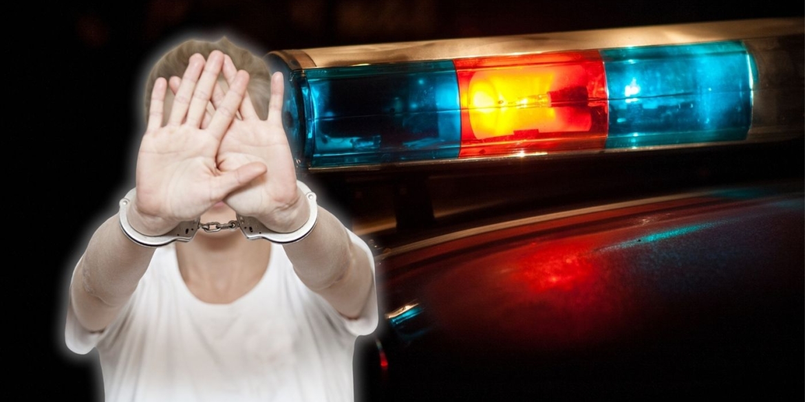 Поліція завітала з обшуком мешканець Жмеринського району попався на збуті канабісу