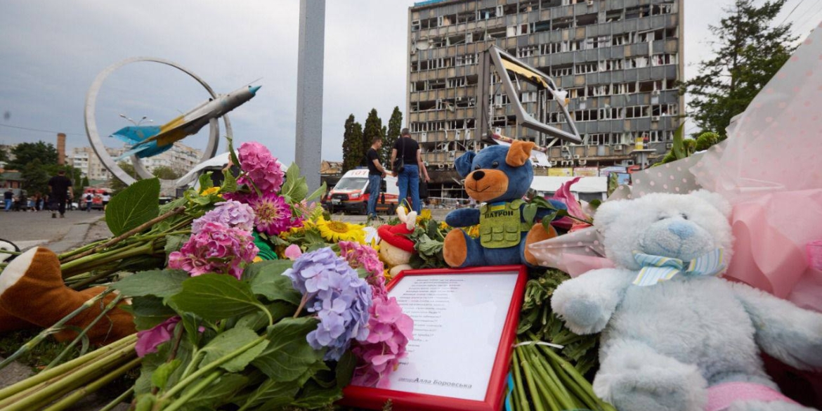 Померла 20-річна дівчина, яка отримала 98% опіків під час теракту у Вінниці