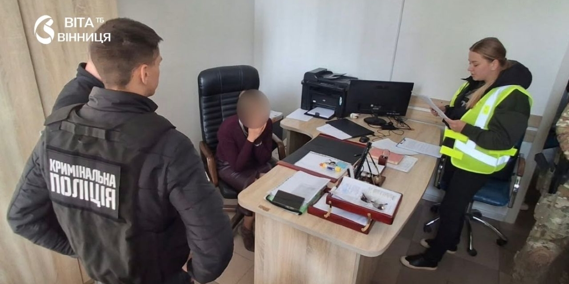 Понад 30 обшуків у Вінниці та Києві правоохоронці розкрили схему з посвідками для іноземців