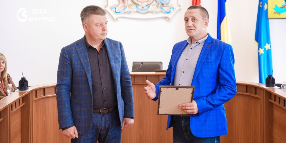Понад 495 тисяч гривень на авто у День захисників вінницький ветеран Нацгвардії отримав допомогу від громади