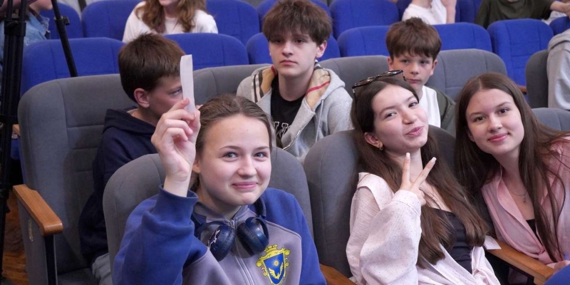 Понад 50 команд і запеклий фінал у Вінниці визначили кращих кмітливців серед ліцеїстів