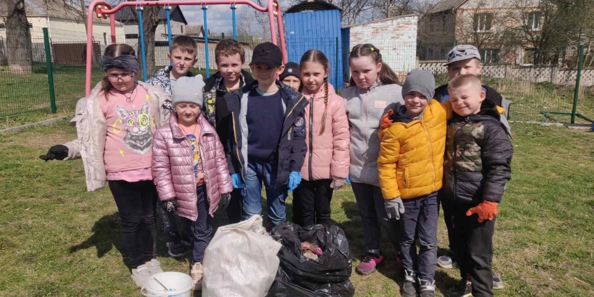Понад сотні жителів Вінницько-Хутірського округу долучились до весняної толоки