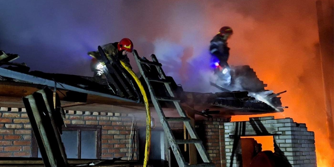 Понад три гектари згарища на Вінниччині масово палають екосистеми та оселі