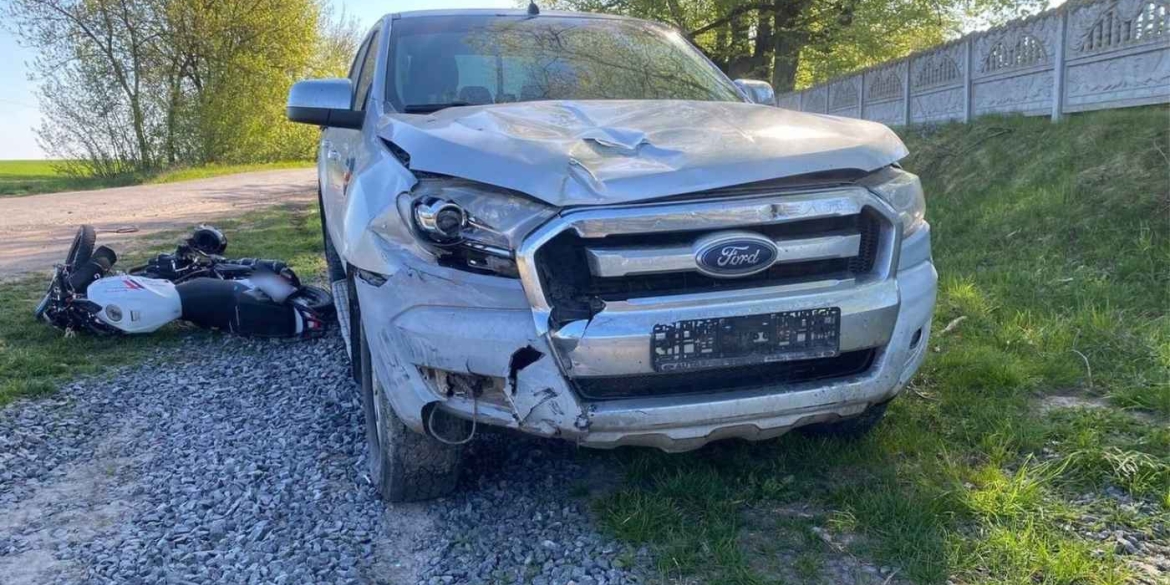 Понівечений байк та тяжкі травми на Вінниччині встановлюють винуватця резонансної ДТП