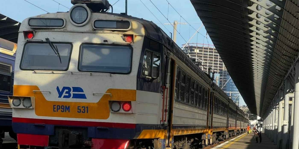 Поїзд “Київ-Пасажирський — Фастів – Козятин” прямує 11 березня з затримкою