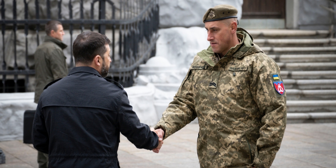 Президент відзначив вінницького бійця ТрО орденом «За мужність» lll ступеня