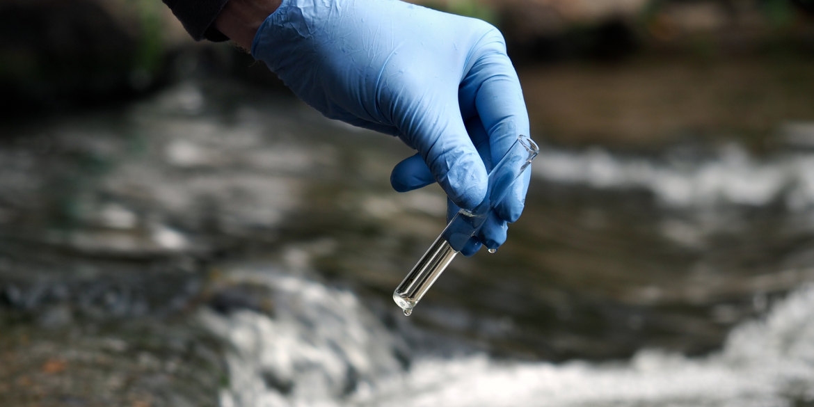 Проби води з Південного Бугу досліджували на наявність холери