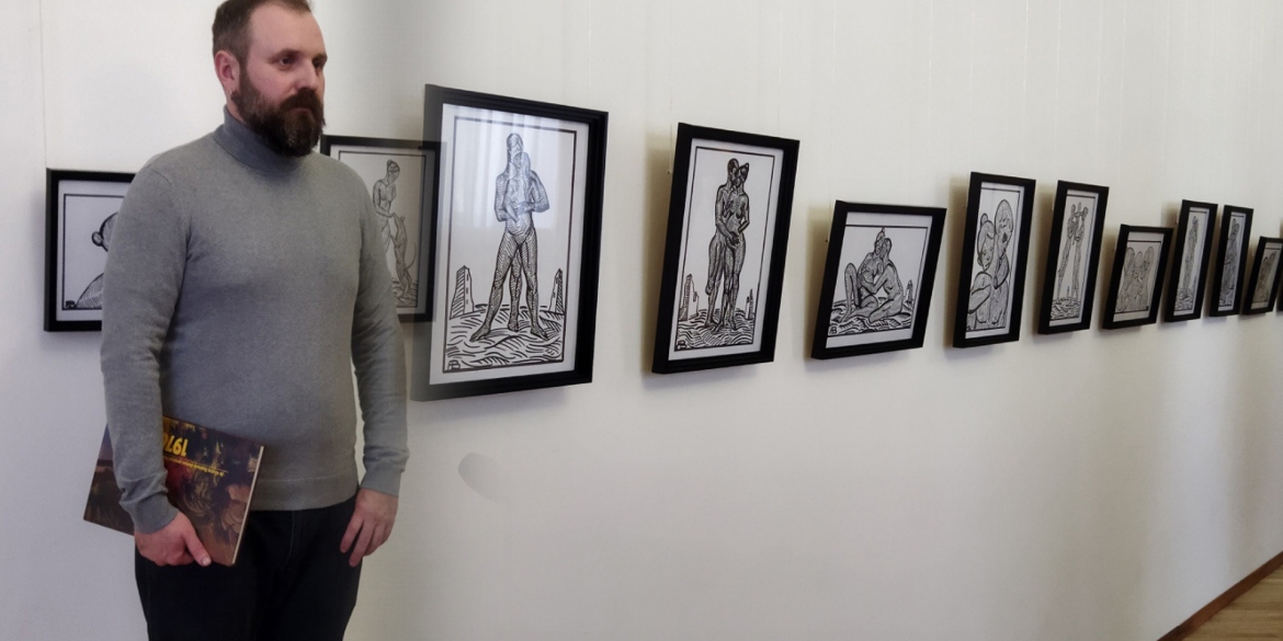 Проєкт одеського художника "Прийняття" презентували у Вінниці