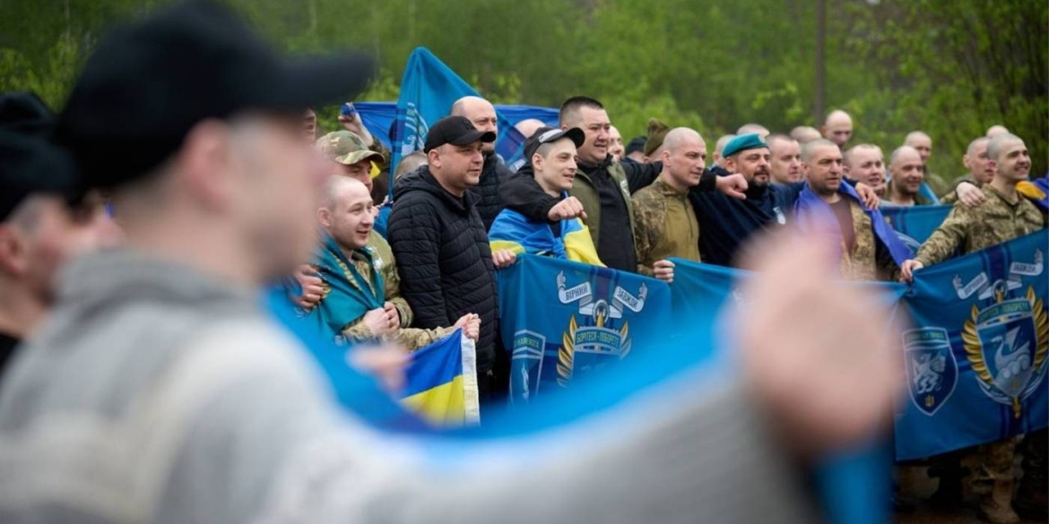 П’ятеро захисників з Вінниччини повернулися додому в межах масштабного обміну полоненими