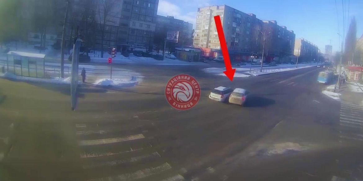 Ранком у Вінниці сталась ДТП на перехресті вулиць Келецької та Політехнічної