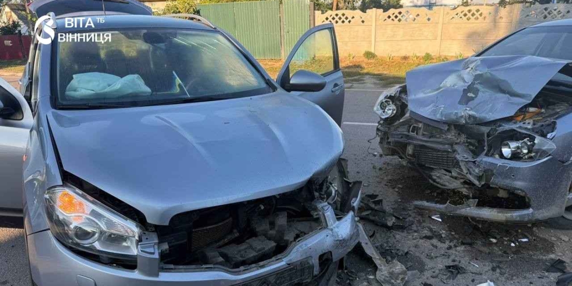 Ранкова аварія в Гніванській громаді травмувалися двоє пасажирів, серед них дитина