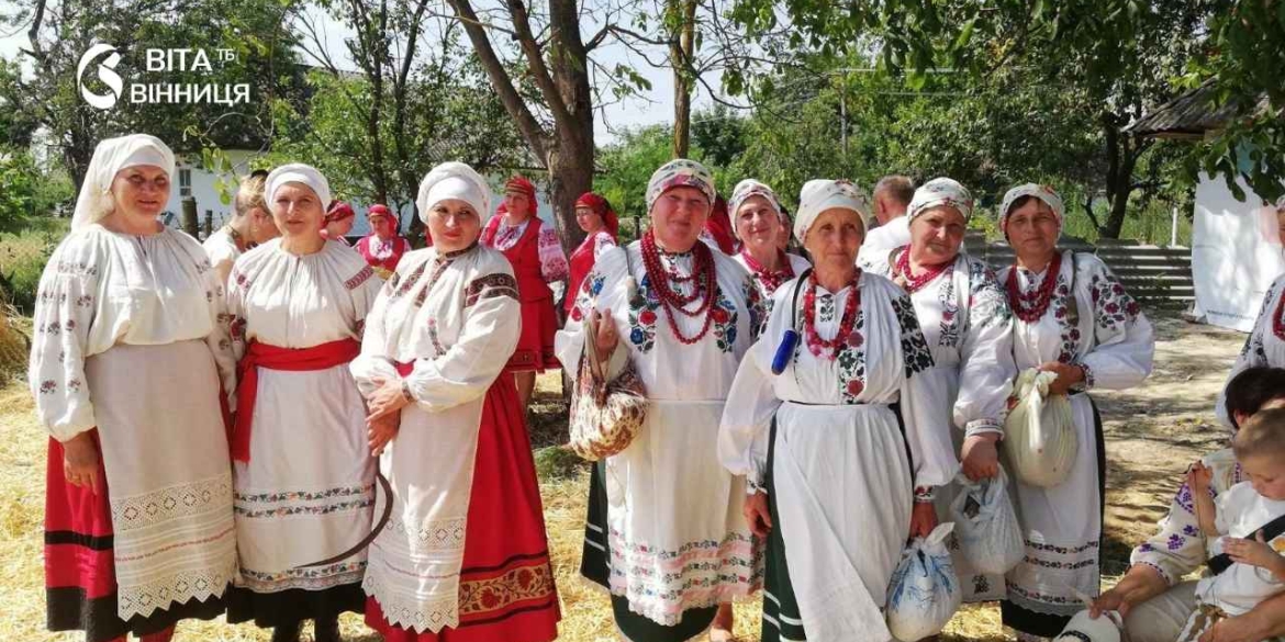 Рекордний Дідух для центральної площі Вінниці виготовлять зі снопів фестивалю в Серебринцях