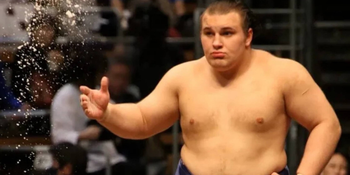 Результати дня Hatsu Basho уродженець Вінниці здолав 195-кілограмового сумоїста