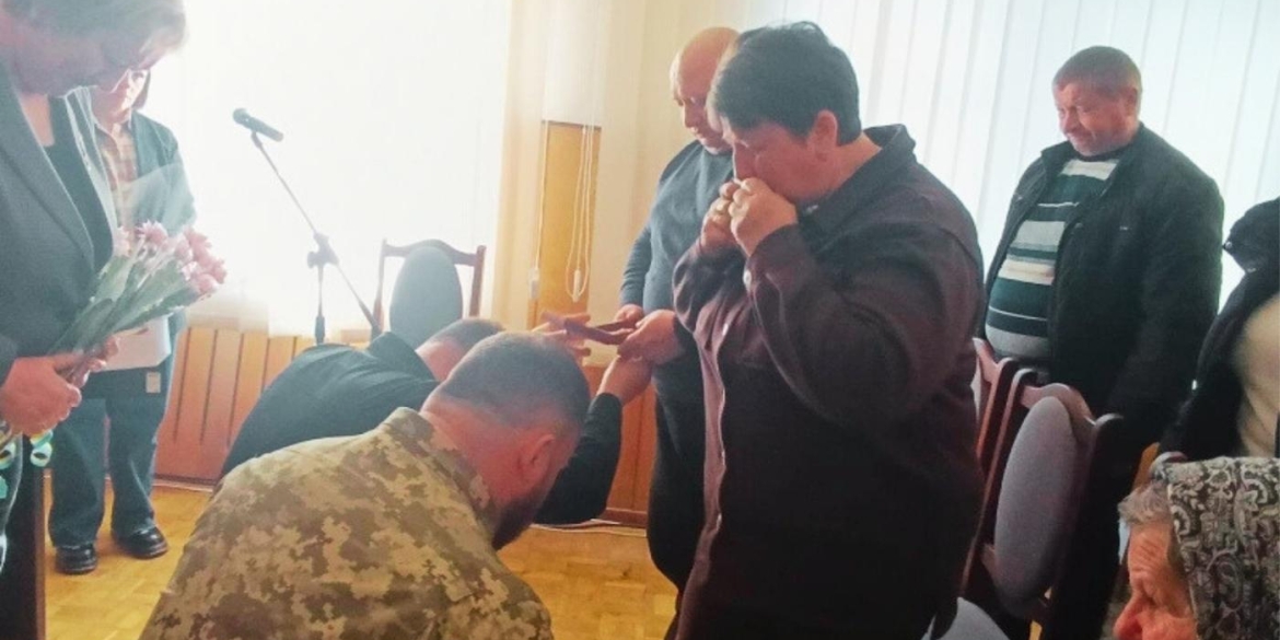 Рідні отримали нагороди двох загиблих військовослужбовців Городківської громади