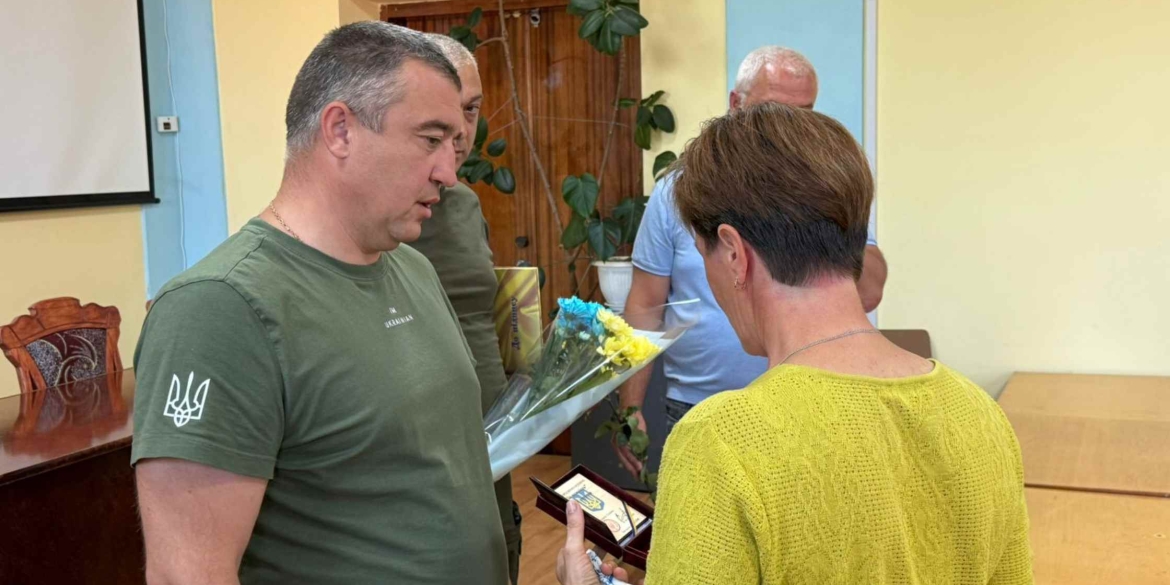 Рідні воїна з Теплика отримали його посмертну нагороду
