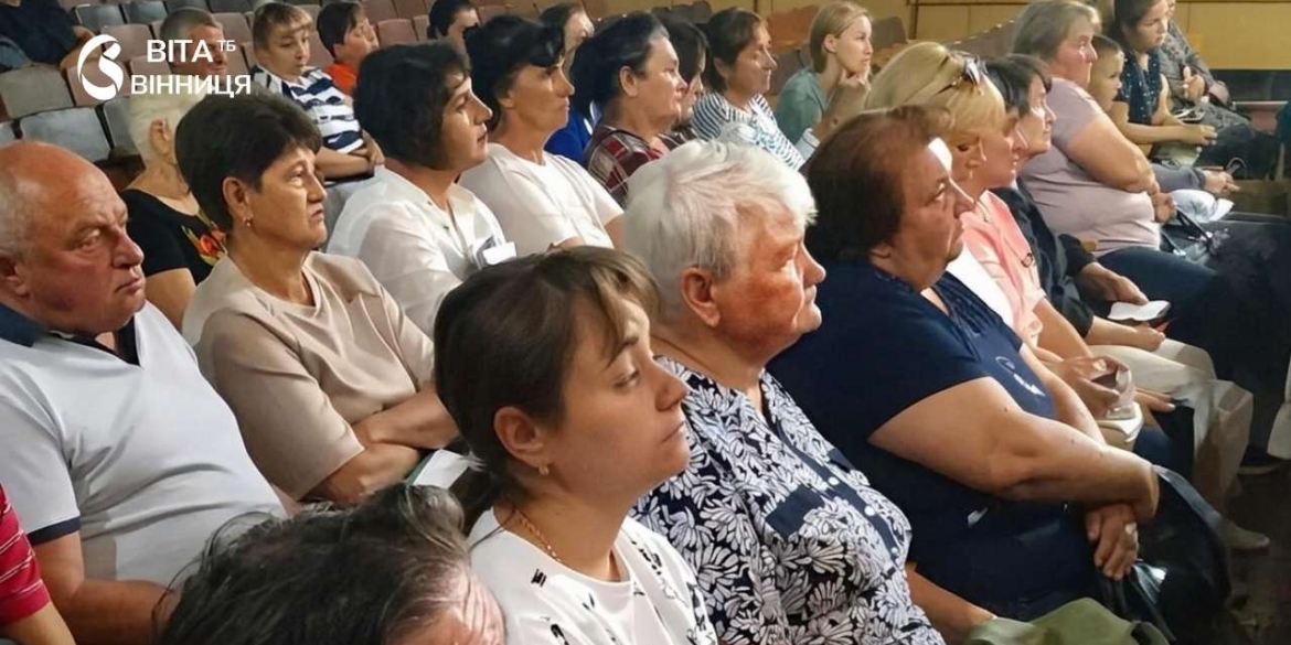 Родини військовополонених отримали індивідуальні консультації у Гайсині й Погребищі