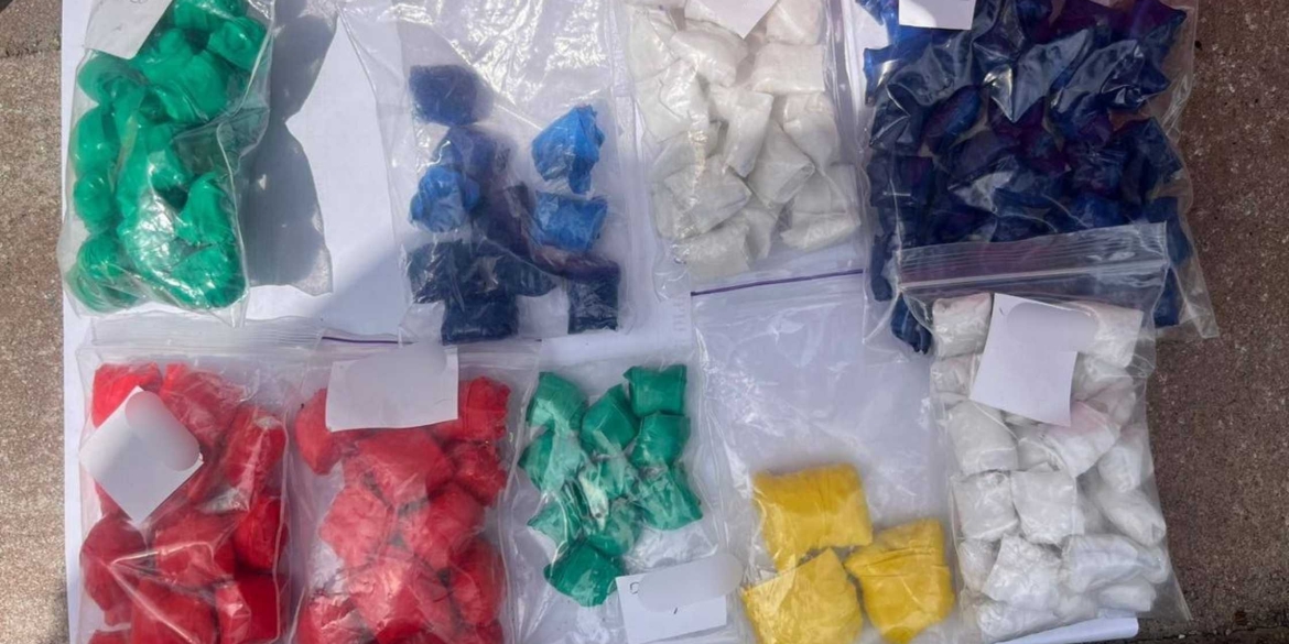 Розповсюджували канабіс та Альфа-PVP – на Вінниччині судитимуть учасників наркоугруповання