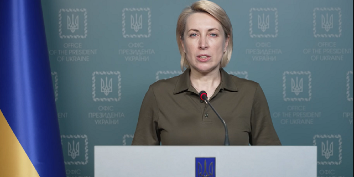 Україна вимагає повернути цивільних з російського полону без жодних умов
