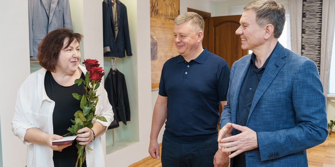 Сергій Моргунов привітав зі столітнім ювілеєм колектив фабрики "Володарка"