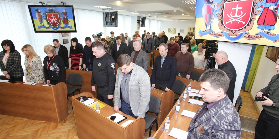 Сесія Вінницької міської ради 24 лютого розпочалась з хвилини мовчання
