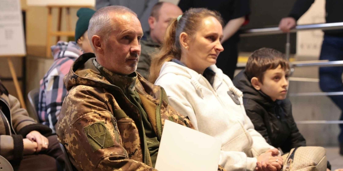 Ще 37 родин вінницьких ветеранів війни отримали кошти на придбання житла