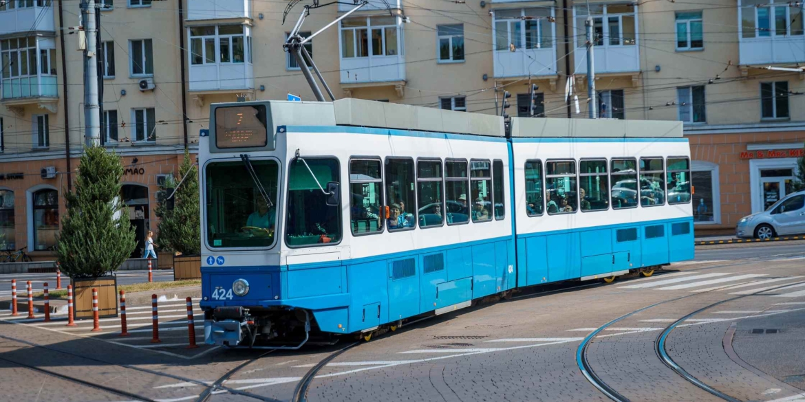 Ще два Tram 2000 з Цюриха вийшли на вінницькі трамвайні маршрути 