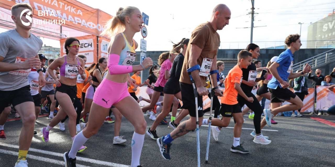 Спорт об'єднує поліція Вінниччини долучилася до VINNYTSIA RUN 2026