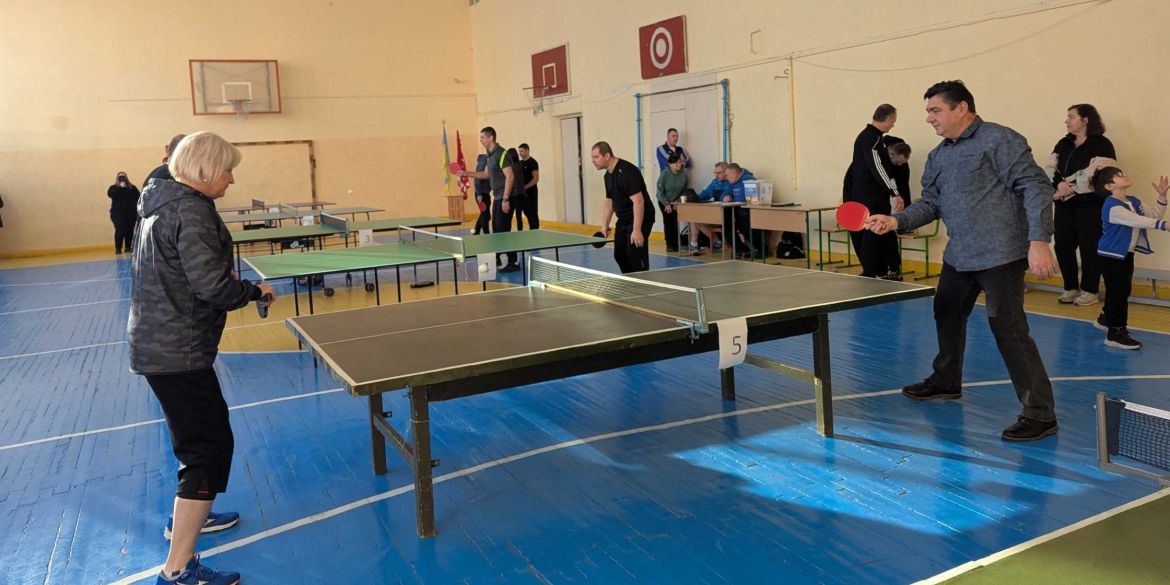 Стартував благодійний тенісний турнір серед освітян Вінницької громади