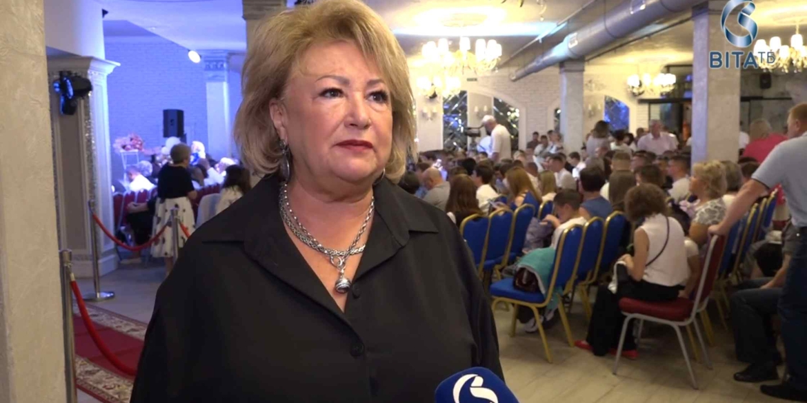 Студенти Вінницького техколеджу зібрали кошти для ЗСУ під час випускного вечора