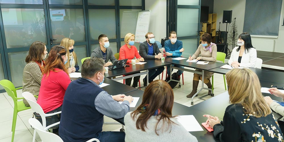  У Вінниці обговорили можливості соціального шкільного підприємництва