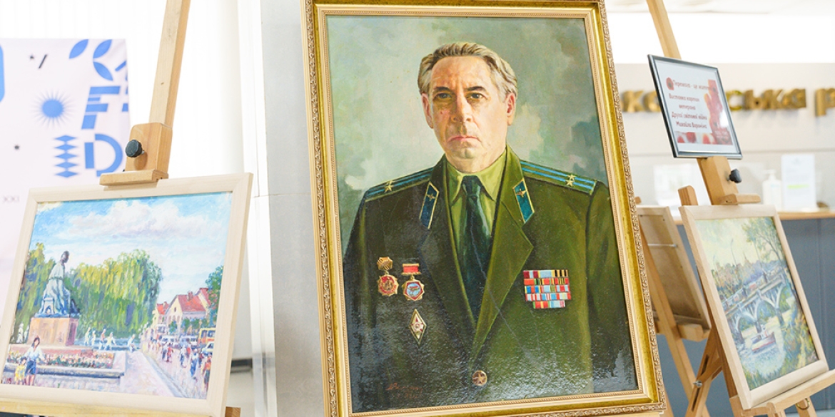 У Вінниці відкрили виставку картин ветерана Другої світової війни Михайла Вороніна 