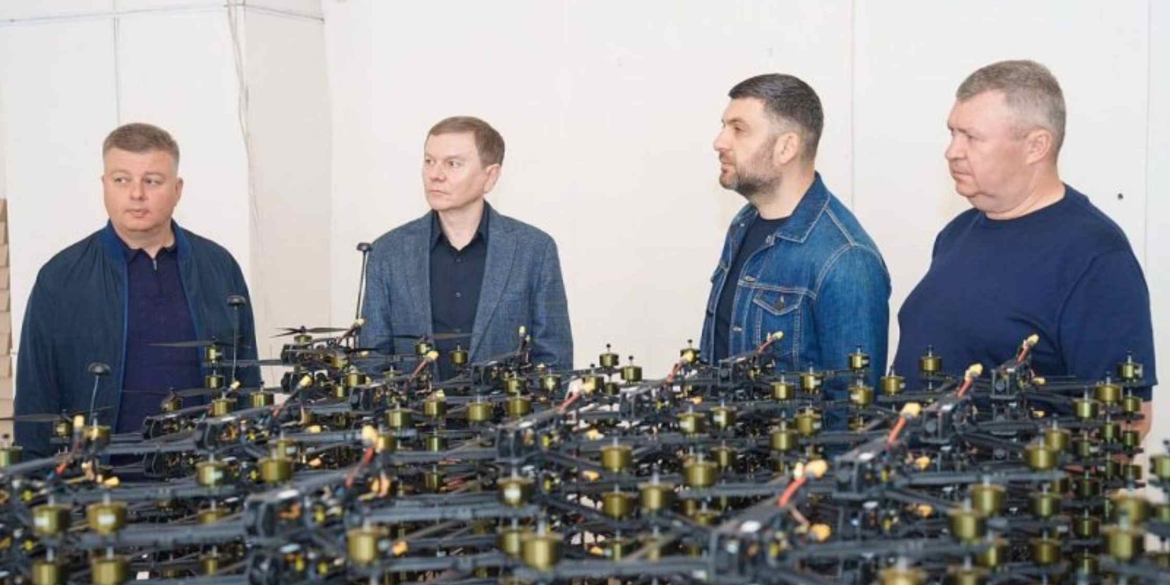 Системна робота ще 3000 потужних FPV-дронів підготував гумштаб для бійців на фронті