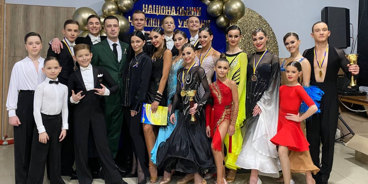 Танцівники вінницької "Грації" здобули два чемпіонські титули на Lviv Open 2023