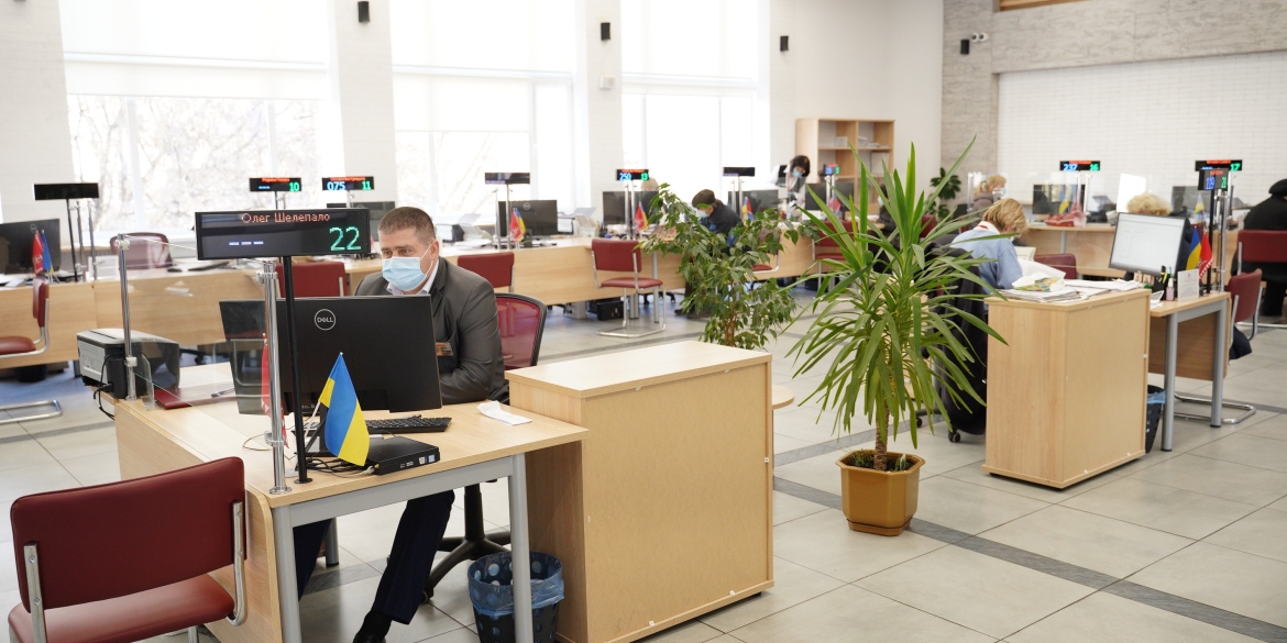 У Вінниці в прозорих офісах відновили прийом громадян з питань державної реєстрації