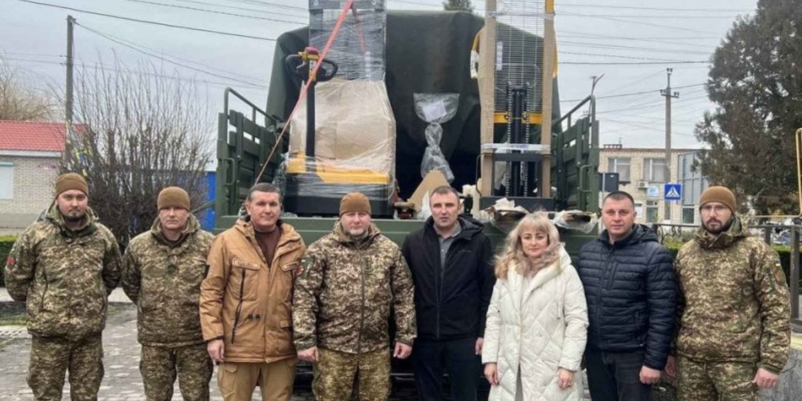 Турбівська громада передала військовим дрони та штабелери