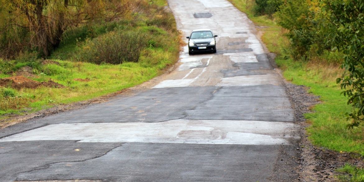 У Барській громаді завершили поточний ремонт об'їзної дороги