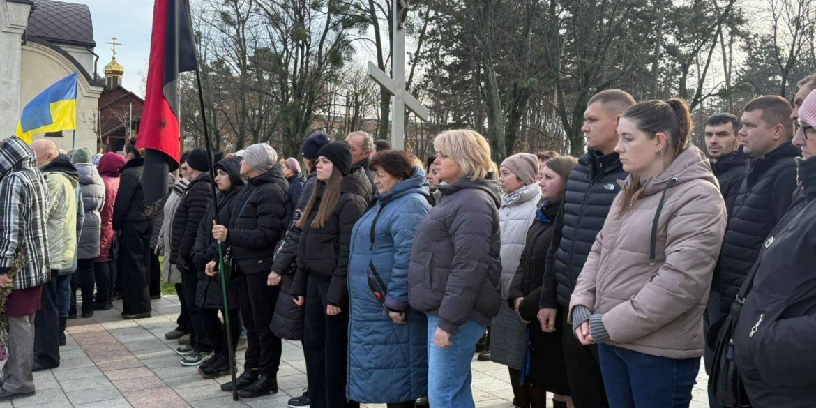 У Гайсинській громаді поховали молодого Героя