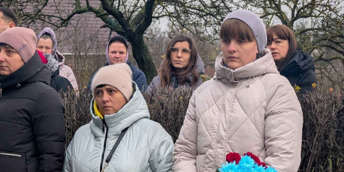 У Гайсинському районі відкрили ще одну меморіальну дошку на честь загиблого воїна