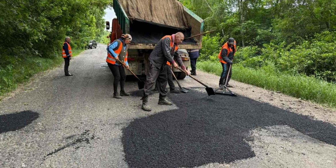У Калинівській громаді триває ремонт доріг міського та обласного значення
