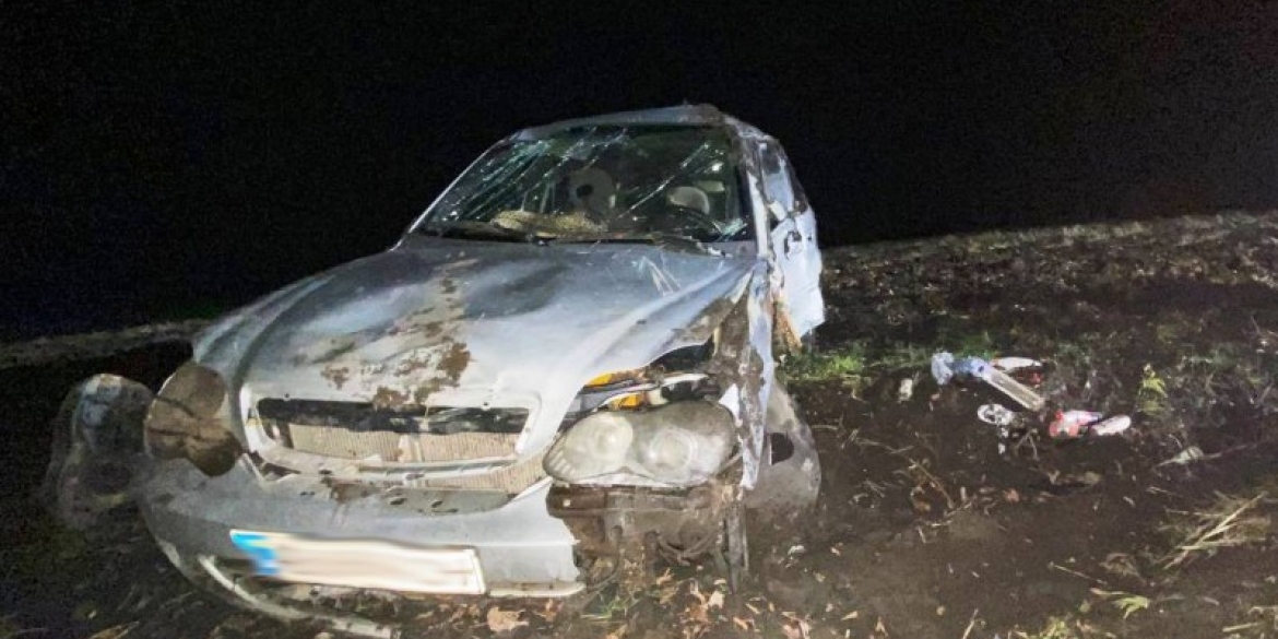 У Хмільницькому районі в аварії загинув водій «Geely»