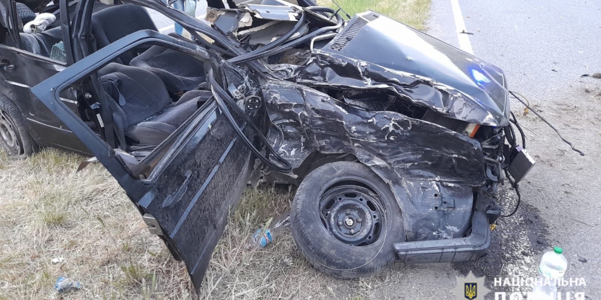 У Хмільницькому районі Volkswagen зіткнувся з BMW - загинули дві людини