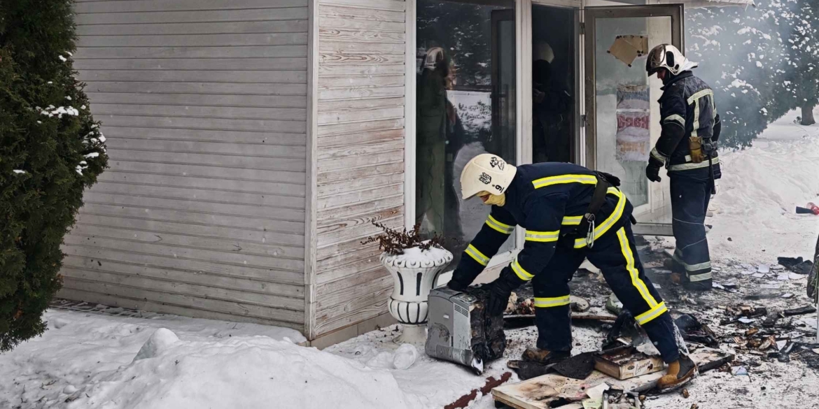 У Хмільнику коротке замикання електромережі спричинило пожежу в магазині