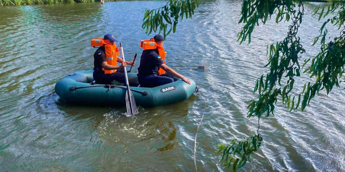 У Хмільнику з водойми діставали потопельника