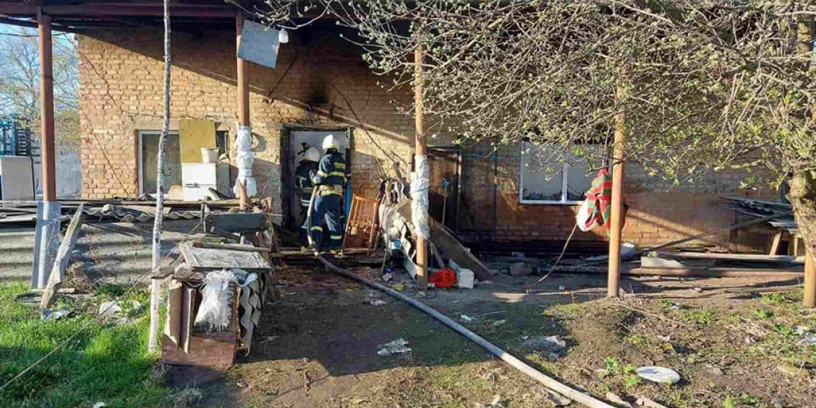 У Козятинському районі погасили пожежу в господарчій будівлі