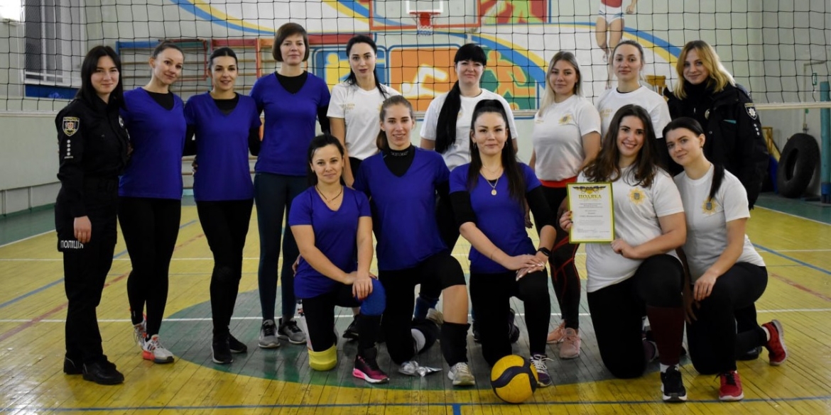 У поліції Вінниці провели турнір на підтримку жінок, постраждалих від насильства